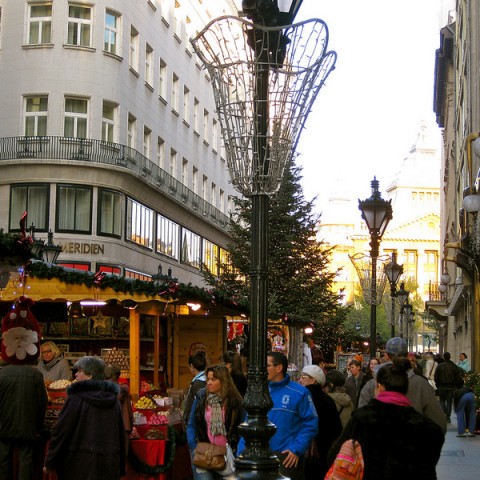 Budapest Christmas Market Advent Fashion Street TopBudapestOrg